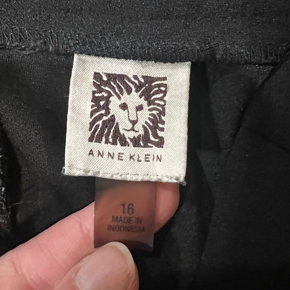 Anne Clein slacks - Picture 1 of 2